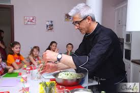 Приготовить самое вкусное или карвинг Испании